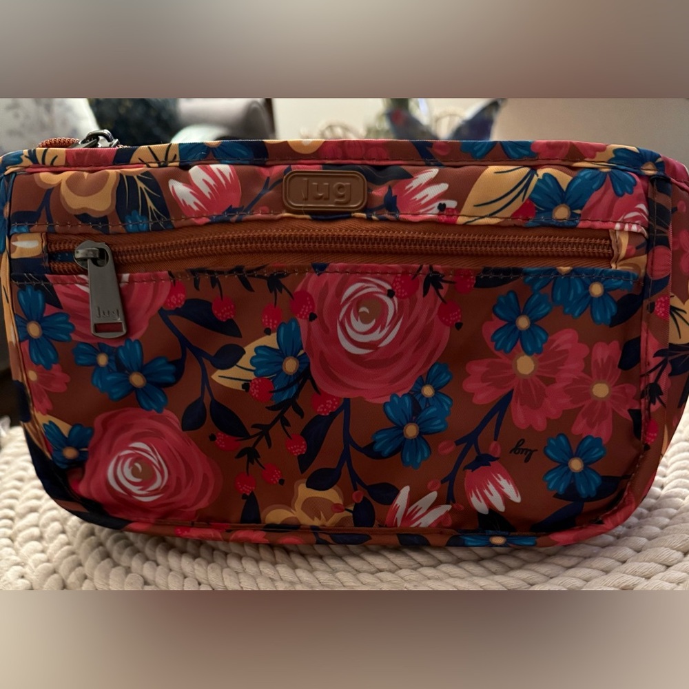 Lug Parasail Cosmetic Bag Vibrant Floral Design